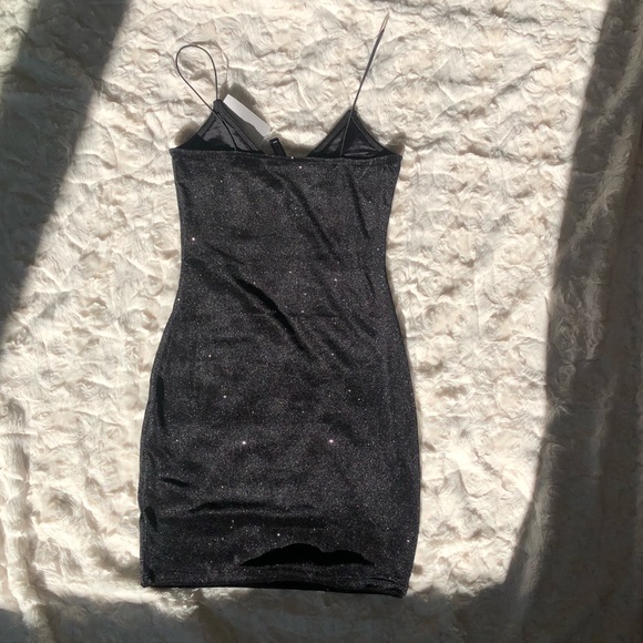 NWT✨ Shimmery Body con Dress - Picture 9 of 10